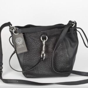 NWOT Vince Camuto Crossbody Leather Black Bag ⭐️